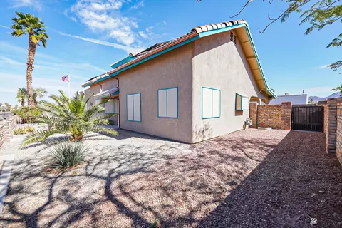Exterior - 13683 E 48 St, Yuma, AZ 85367 photo 4 of 15