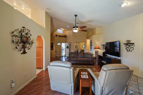 Living - 13683 E 48 St, Yuma, AZ 85367 photo 1 of 3