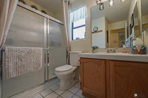 Bath - 13683 E 48 St, Yuma, AZ 85367 photo 3 of 3