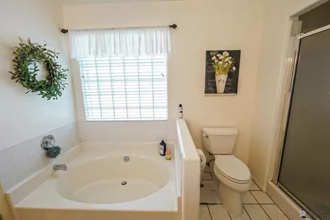 Bath - 13683 E 48 St, Yuma, AZ 85367 photo 2 of 3