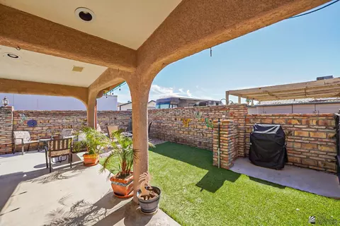 Exterior - 13683 E 48 St, Yuma, AZ 85367 photo 6 of 15