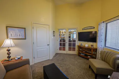 Living - 13683 E 48 St, Yuma, AZ 85367 photo 3 of 3