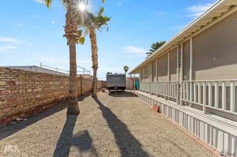 13389 E 49 Dr, Yuma, AZ 85367 photo 2