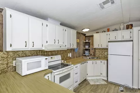 12429 E 35 Pl, Yuma, AZ 85367 photo 9
