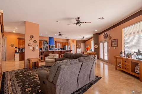 Living - 14697 E 53 St, Yuma, AZ 85367 photo 1 of 1