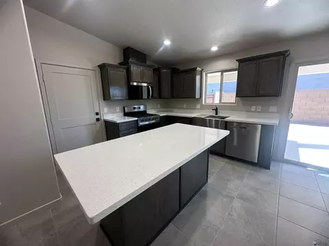 10251 E 33 Ln, Yuma, AZ 85365 photo 5