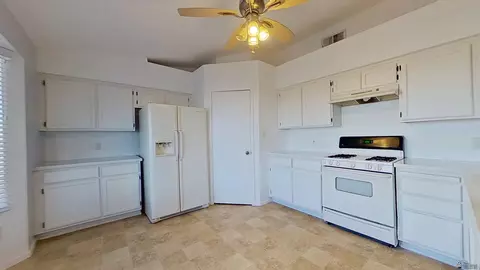 11472 E 24 Pl, Yuma, AZ 85367 photo 4