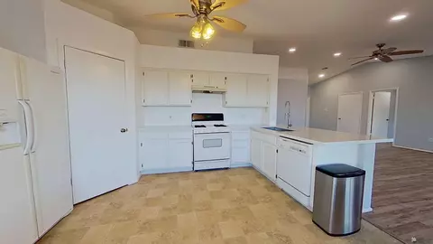 11472 E 24 Pl, Yuma, AZ 85367 photo 6