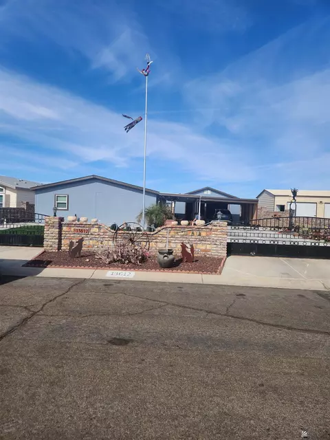 13612 E 54 Dr, Yuma, AZ 85367