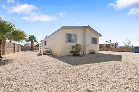 13865 E 48 Dr, Yuma, AZ 85367 photo 2