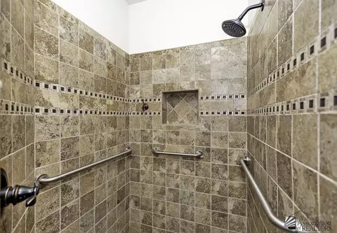 Bath - 12804 E 49 St, Yuma, AZ 85367 photo 3 of 4