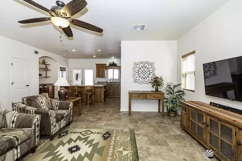 Living - 12804 E 49 St, Yuma, AZ 85367 photo 2 of 3