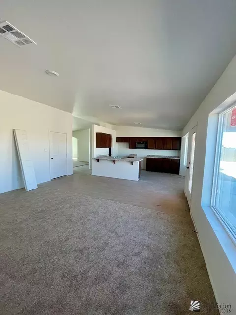 7254 E 44th Pl, Yuma, AZ 85365 photo 3