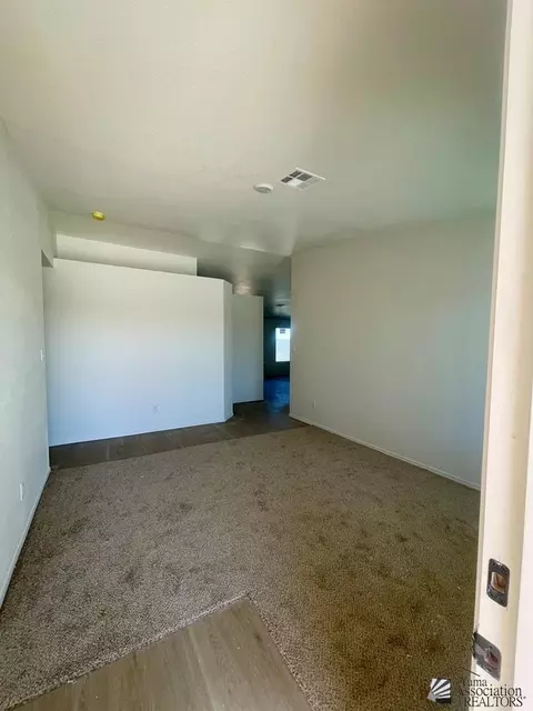 7254 E 44th Pl, Yuma, AZ 85365 photo 8