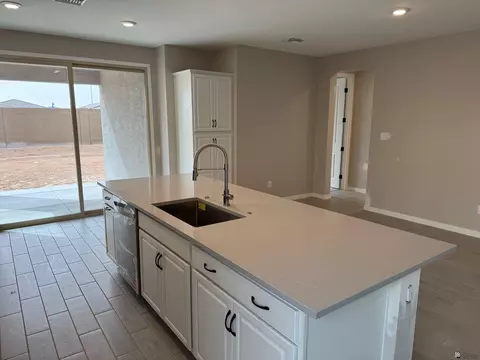 7701 E 35 Pl, Yuma, AZ 85365 photo 4