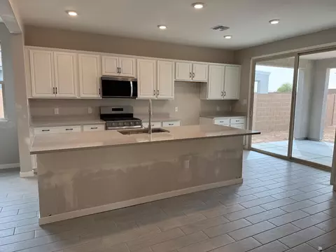 7701 E 35 Pl, Yuma, AZ 85365 photo 5