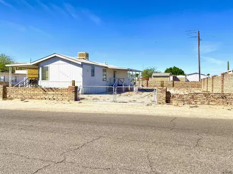 11536 S Bonnie Ave, Yuma, AZ 85367