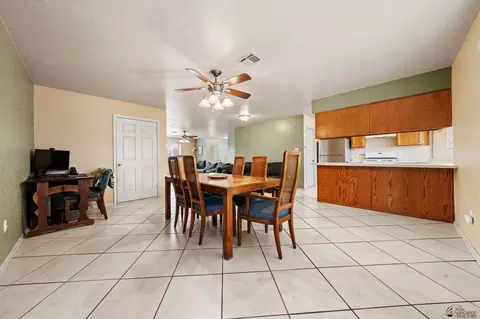 Dining - 8758 E 25 St, Yuma, AZ 85365 photo 1 of 3