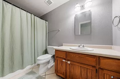 Bath - 8758 E 25 St, Yuma, AZ 85365 photo 4 of 4