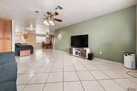 Living - 8758 E 25 St, Yuma, AZ 85365 photo 1 of 1
