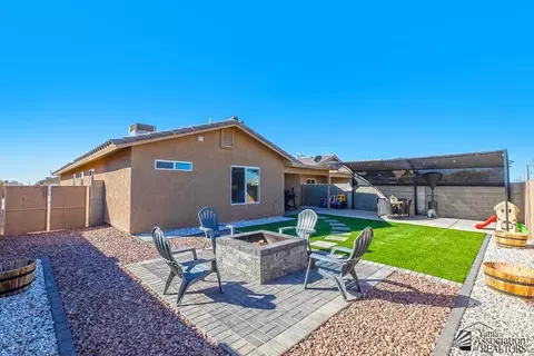 Exterior - 7102 E 36 St, Yuma, AZ 85365 photo 6 of 11