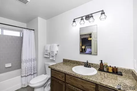 Bath - 7102 E 36 St, Yuma, AZ 85365 photo 1 of 3