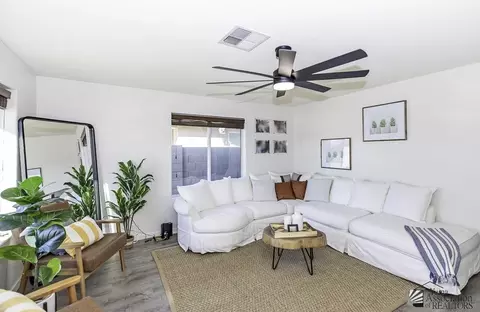 Living - 7102 E 36 St, Yuma, AZ 85365 photo 1 of 5