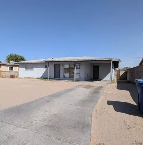 1211 S 9 Ave, Yuma, AZ 85364
