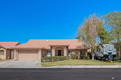 8194 E Lorenzo Ln, Yuma, AZ 85365