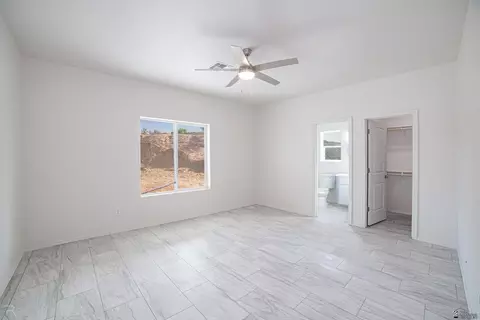 583 Estrella Dr, San Luis, AZ 85349 photo 11