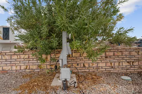 Exterior - 13420 E 51 St, Yuma, AZ 85367 photo 6 of 8