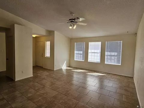 7368 E 25 Pl, Yuma, AZ 85365 photo 2