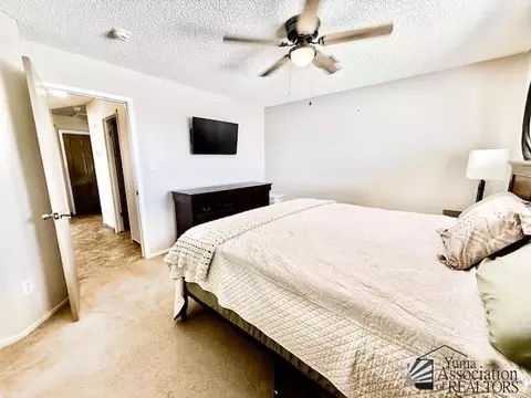 Bedroom - 8975 E 38 Pl, Yuma, AZ 85365 photo 4 of 4