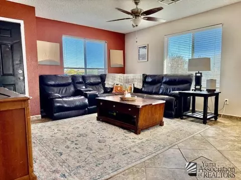 Living - 8975 E 38 Pl, Yuma, AZ 85365 photo 2 of 2