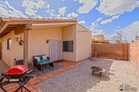 Exterior - 2204 E 27 Ln, Yuma, AZ 85365 photo 2 of 8