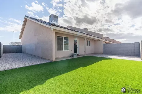 7406 39 St, Yuma, AZ 85365 photo 17