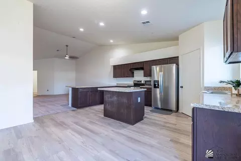 7406 39 St, Yuma, AZ 85365 photo 6