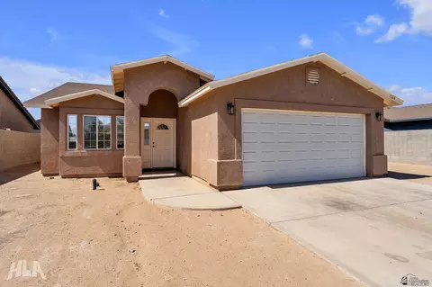 1124 N Villareal Ave, San Luis, AZ 85336