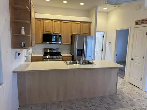 Kitchen - 13815 E 54 St, Yuma, AZ 85367 photo 1 of 10