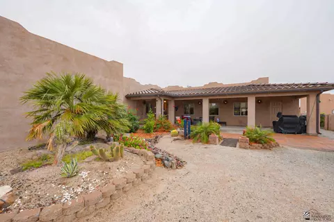 12806 E 49 Dr, Yuma, AZ 85367
