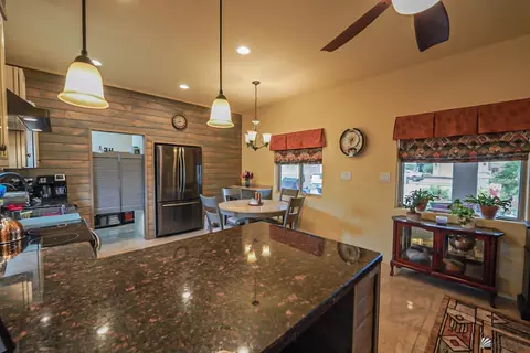 Kitchen - 12806 E 49 Dr, Yuma, AZ 85367 photo 2 of 2