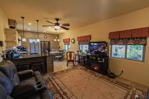 Living - 12806 E 49 Dr, Yuma, AZ 85367 photo 2 of 3
