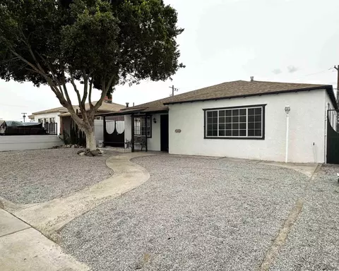 742 S 6 Ave, Yuma, AZ 85364