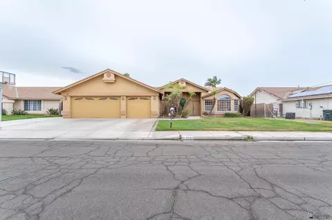 3683 W 13 Pl, Yuma, AZ 85364