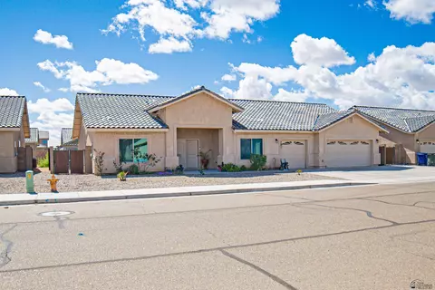 5917 E 45 St, Yuma, AZ 85365 photo 2