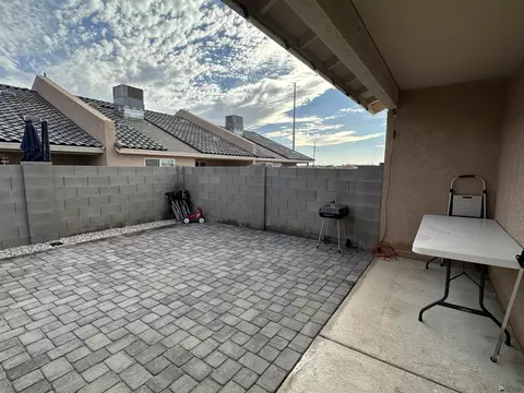 Exterior - 7345 E 36 Pl, Yuma, AZ 85365 photo 3 of 5