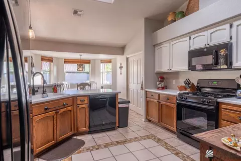 Kitchen - 8331 E Topeka Pl, Yuma, AZ 85365 photo 1 of 2