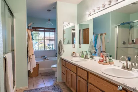 Bath - 8331 E Topeka Pl, Yuma, AZ 85365 photo 3 of 4