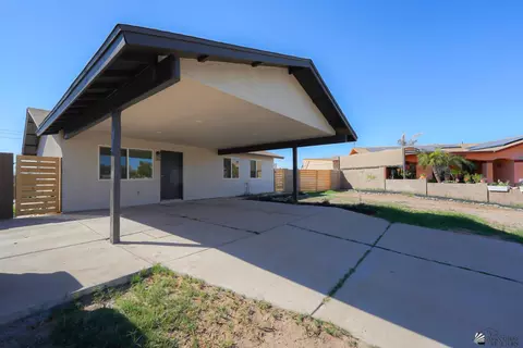 1822 S 48 Way, Yuma, AZ 85364