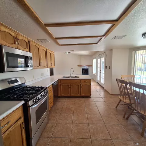 3549 E Cuervo Ln, Yuma, AZ 85365 photo 9